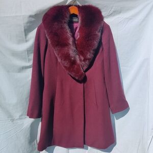 Loro Piana Caruana Pure Wool Coat w/ Saga Fox Fur Trim